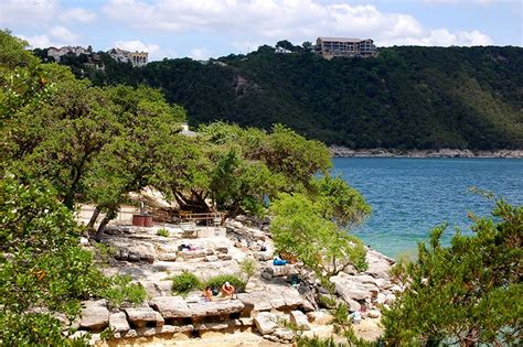 Hippie Hollow: A Complete Guide to Lake Travis’ Nude Beach